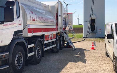 The wind turbine oil replacement season has started. Our truck is criss-crossing France!